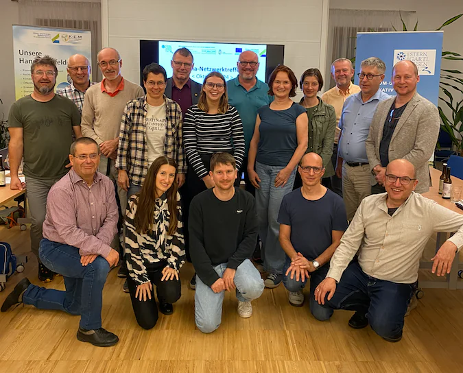 Gruppenfoto KEM-Netzwerktreffen