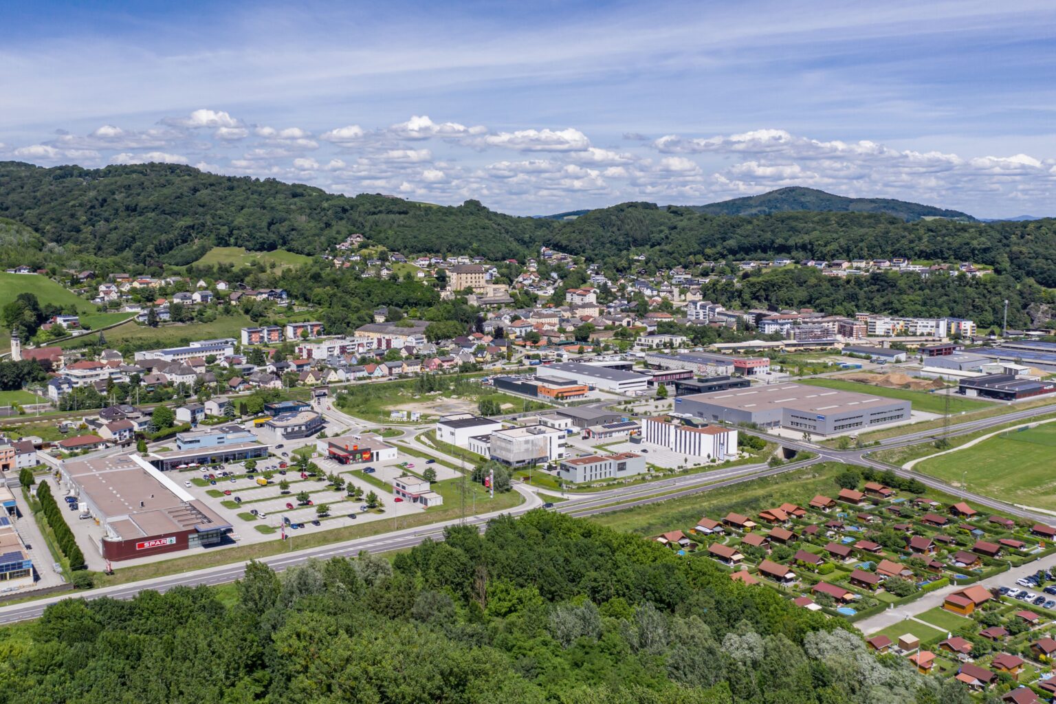 Luftaufnahme Gewerbegebiet Steyregg