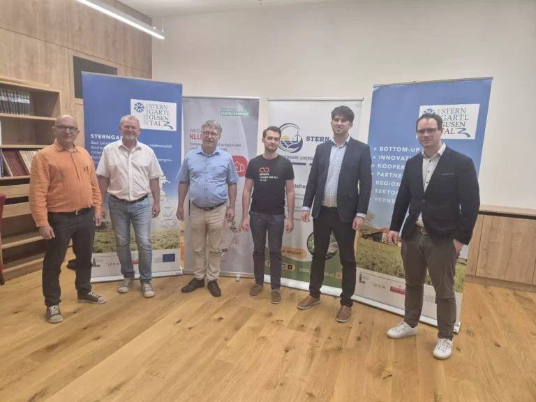 Gruppenfoto Infoveranstaltung EEG in Oberneukirchen