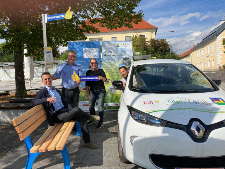 Gruppenfoto Mitfahrbankerl