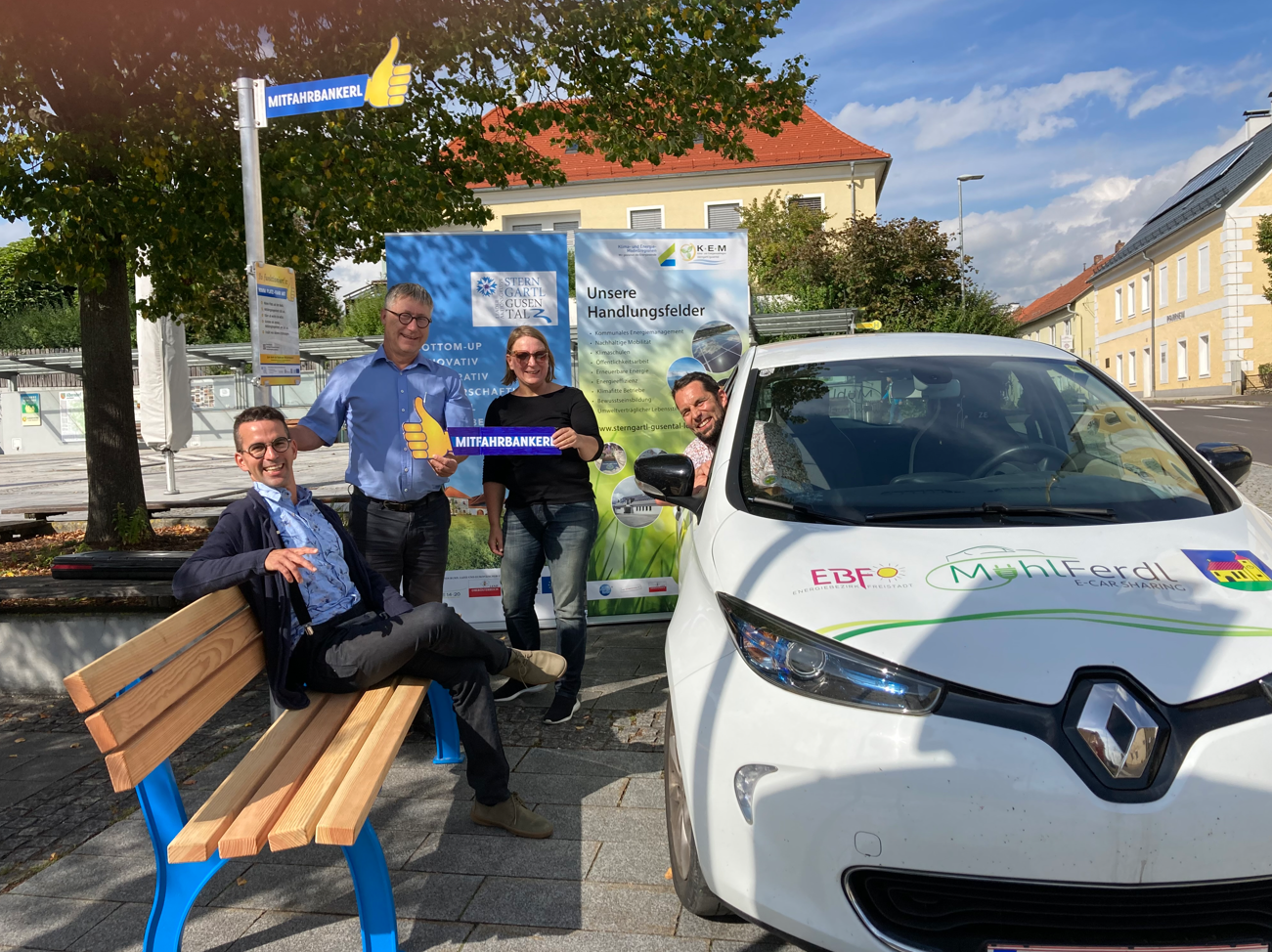 Gruppenfoto Mitfahrbankerl