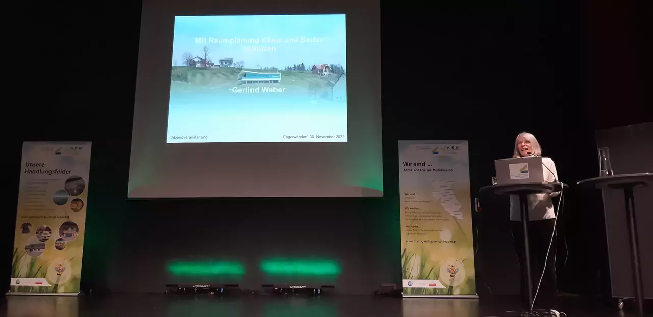 Vortrag "Mit Raumplanung Boden und Klima schützen"