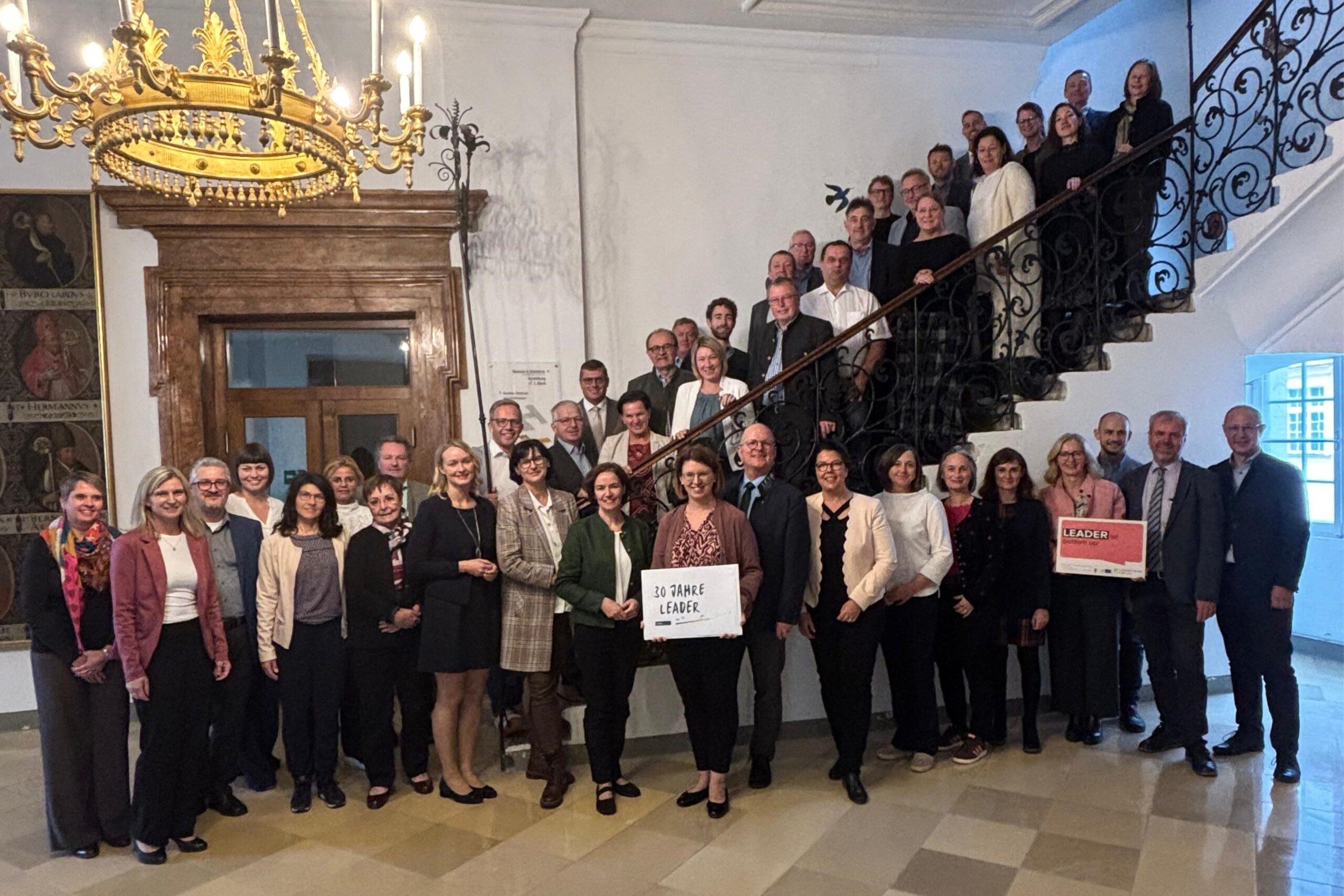 Gruppenfoto LEADER-Obleute Treffen im Stift Kremsmünster