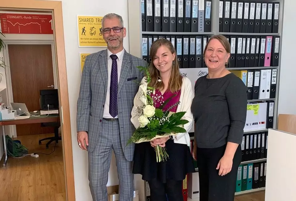 Gruppenfoto mit Praktikantin Sanda Prandstätter